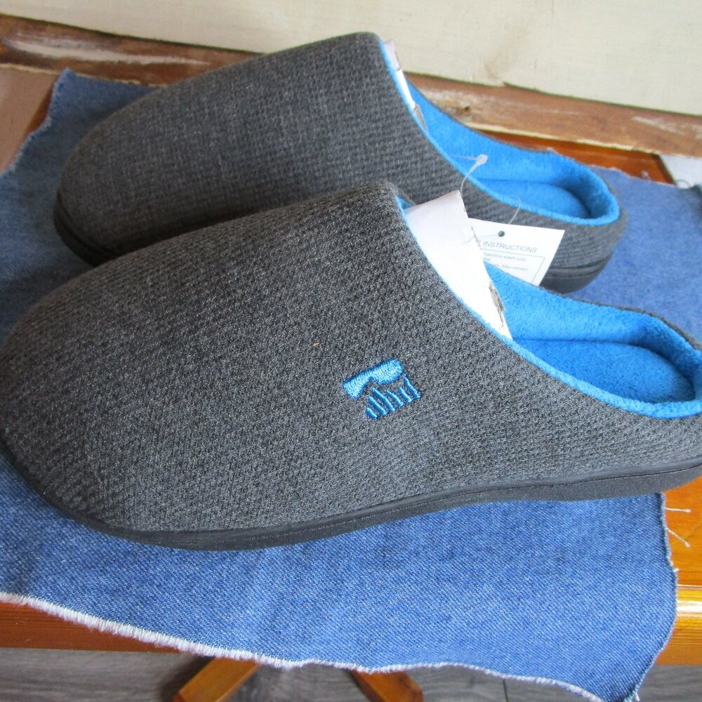 Slip on slippers, Velour two tone memory foam, RockDove Men's medium US 9-10